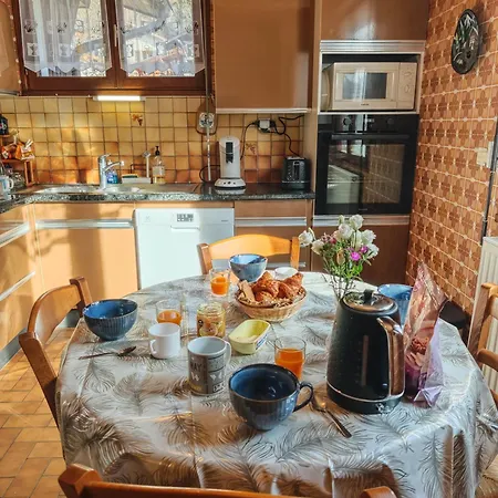 Maison Calme Avec Terrasse